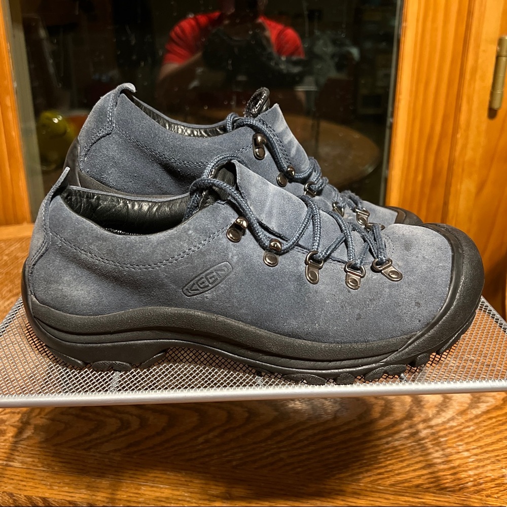 Keen Leather Hiking Shoes XT 0605 Women’s Size 9.5